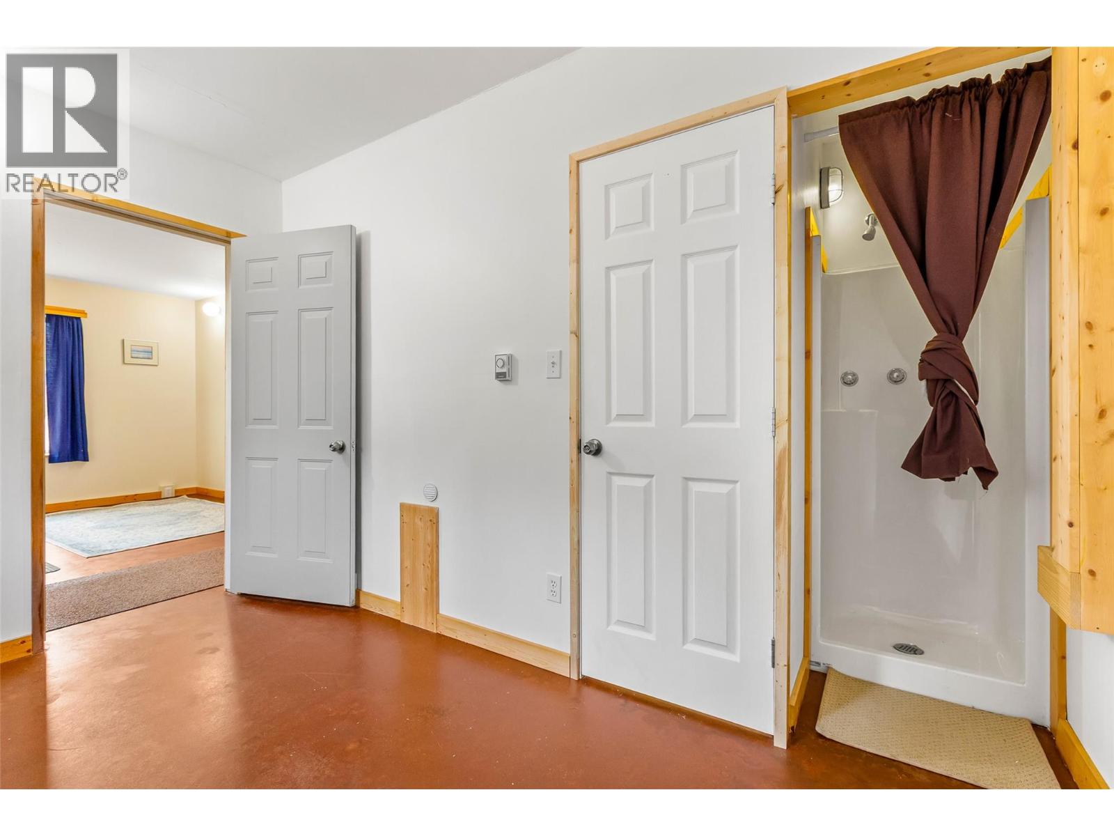 4751 40th Street, Canyon, British Columbia  V0B 1C1 - Photo 23 - 10379198