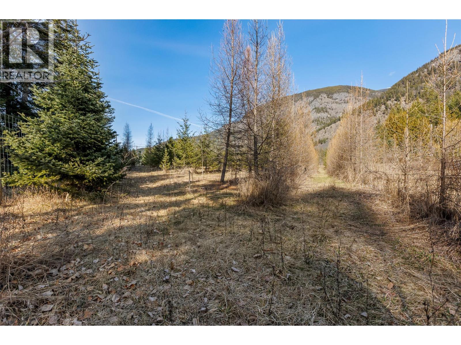 4751 40th Street, Canyon, British Columbia  V0B 1C1 - Photo 34 - 10379198