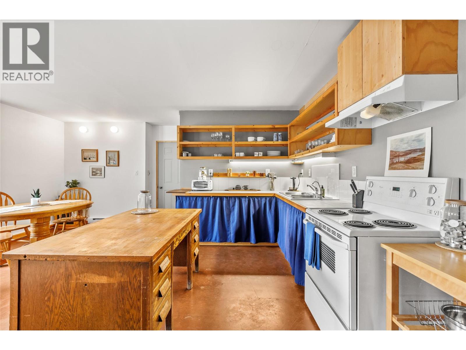 4751 40th Street, Canyon, British Columbia  V0B 1C1 - Photo 15 - 10379198