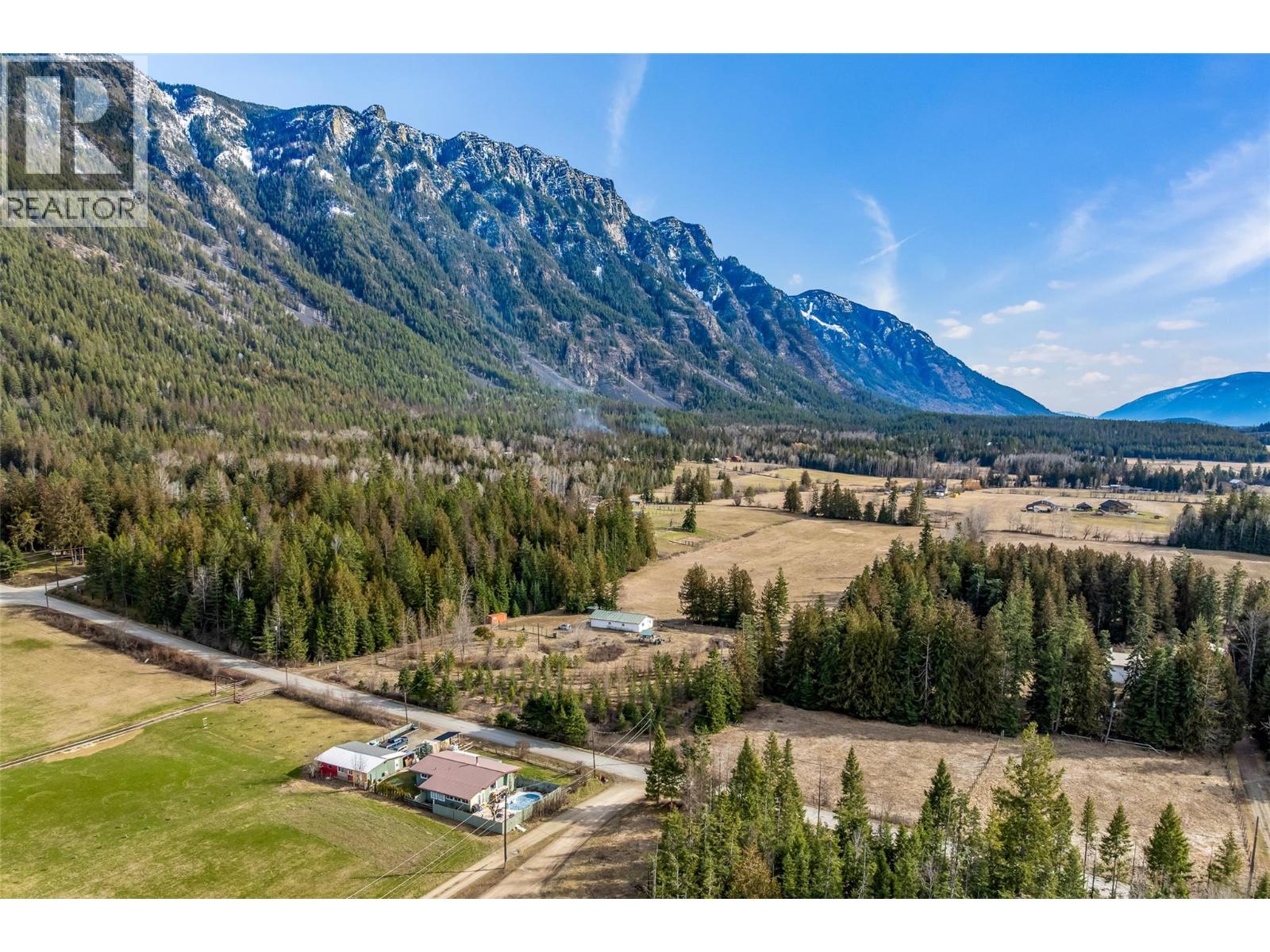 4751 40th Street, Canyon, British Columbia  V0B 1C1 - Photo 65 - 10379198