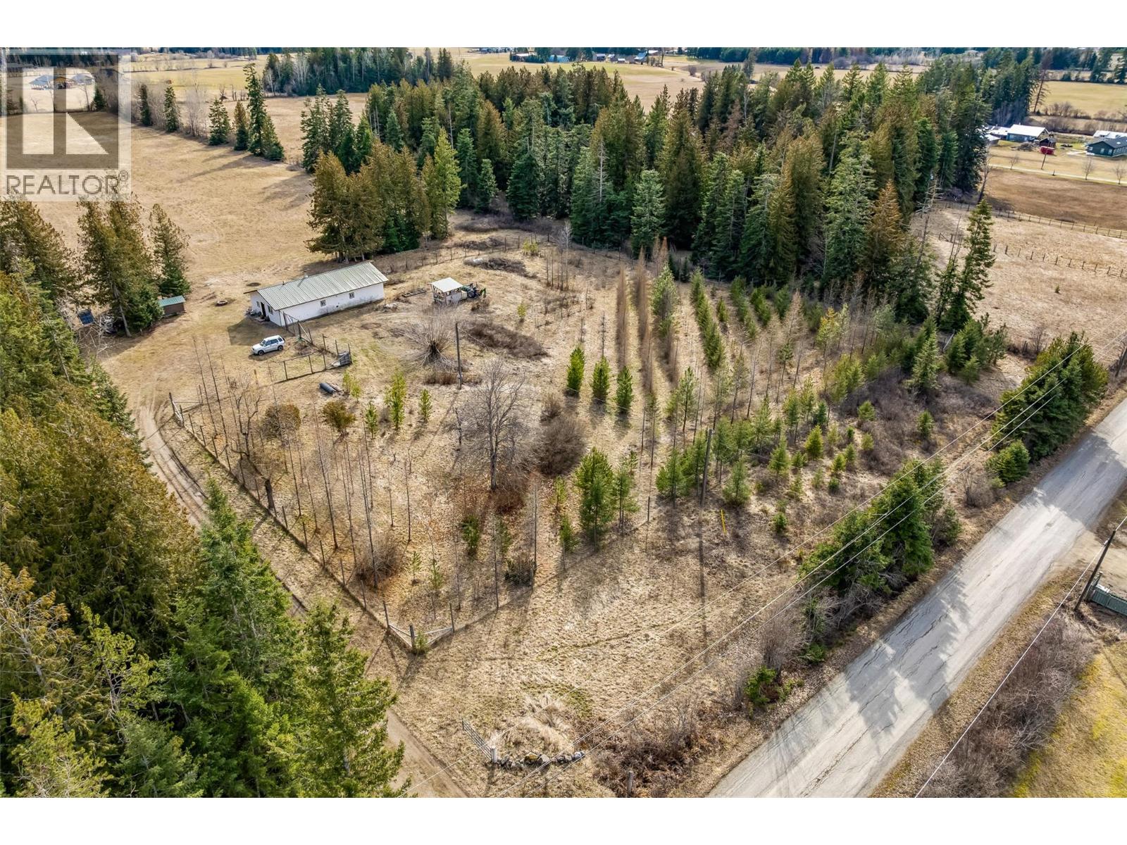 4751 40th Street, Canyon, British Columbia  V0B 1C1 - Photo 50 - 10379198