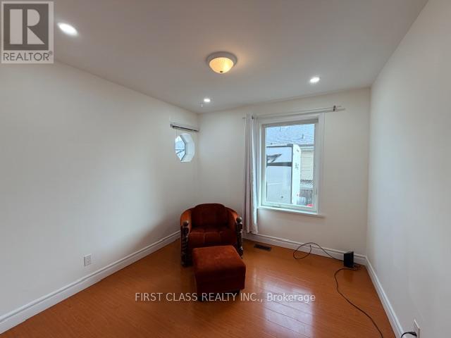 Main - 39 Lewiston Road, Toronto (Dorset Park), Ontario  M1P 1X8 - Photo 2 - E12893594