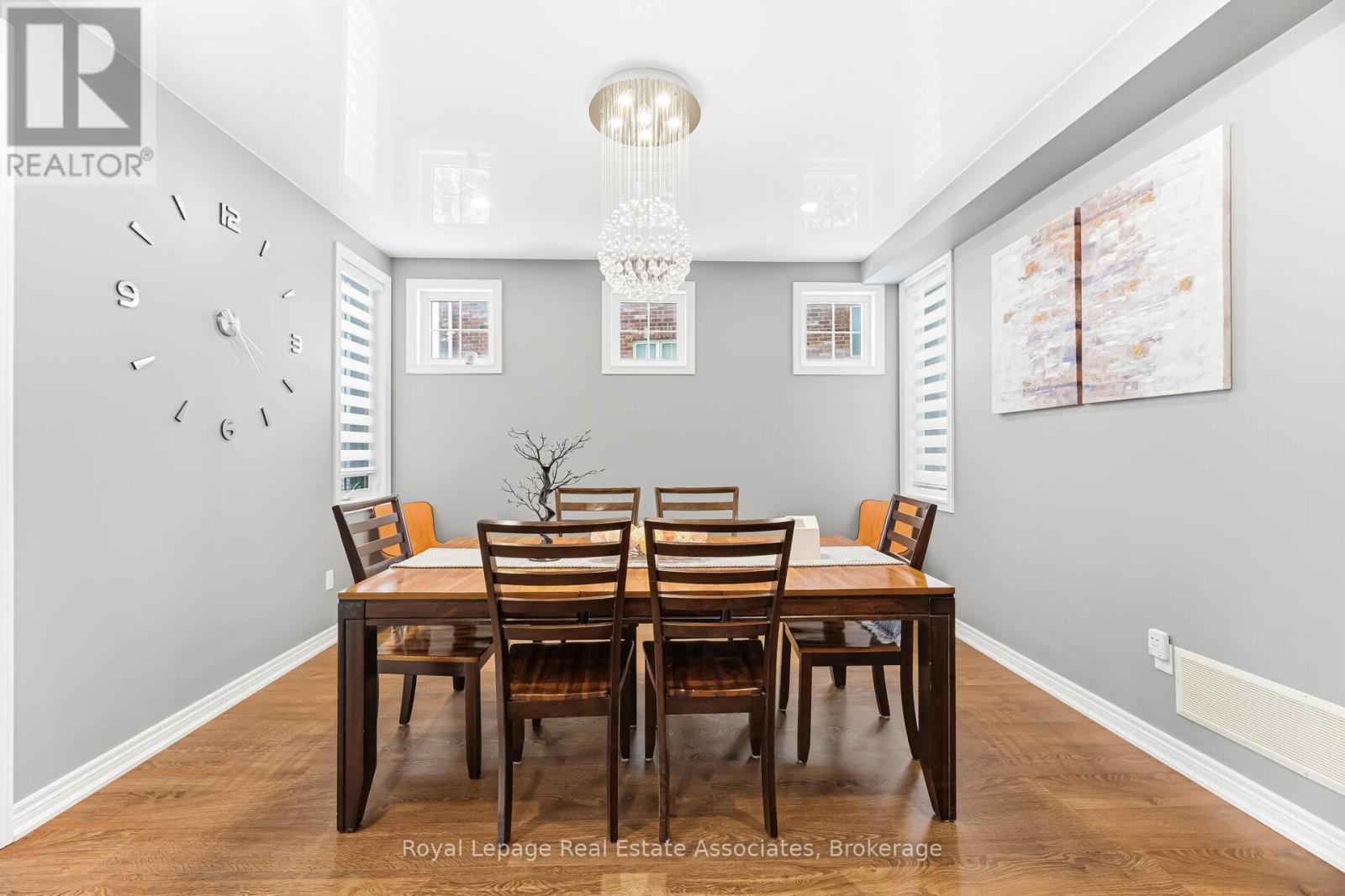 24 Burke Street, New Tecumseth (Alliston), Ontario  L9R 0N6 - Photo 10 - N12893546