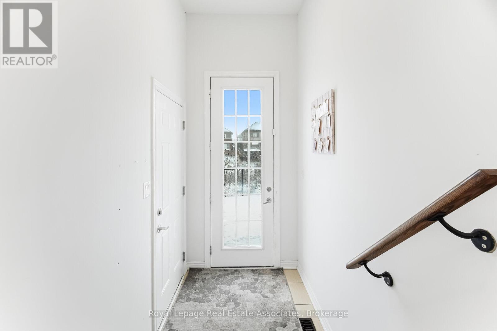 24 Burke Street, New Tecumseth (Alliston), Ontario  L9R 0N6 - Photo 19 - N12893546