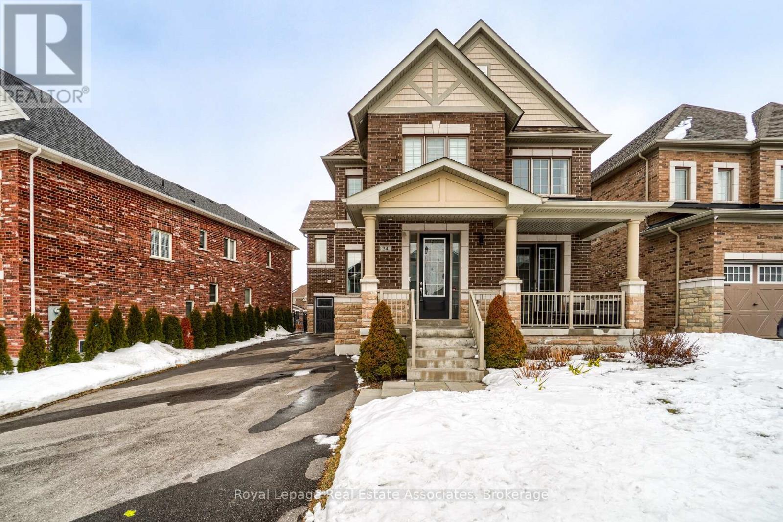 24 Burke Street, New Tecumseth (Alliston), Ontario  L9R 0N6 - Photo 2 - N12893546