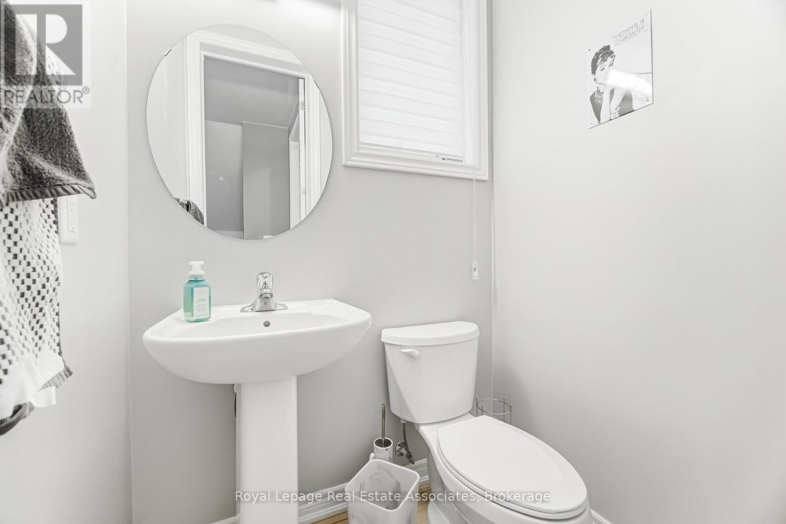 24 Burke Street, New Tecumseth (Alliston), Ontario  L9R 0N6 - Photo 20 - N12893546