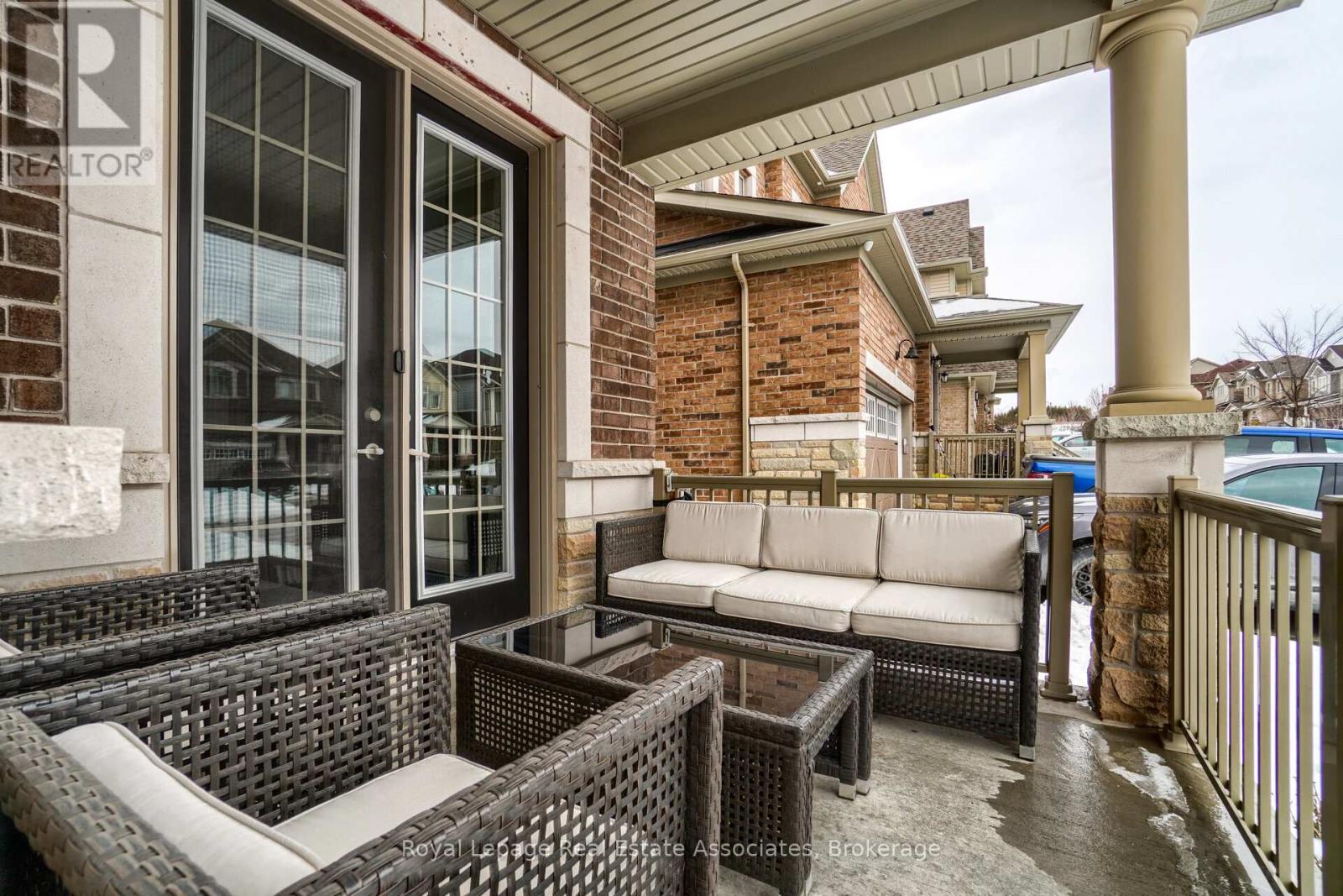 24 Burke Street, New Tecumseth (Alliston), Ontario  L9R 0N6 - Photo 5 - N12893546