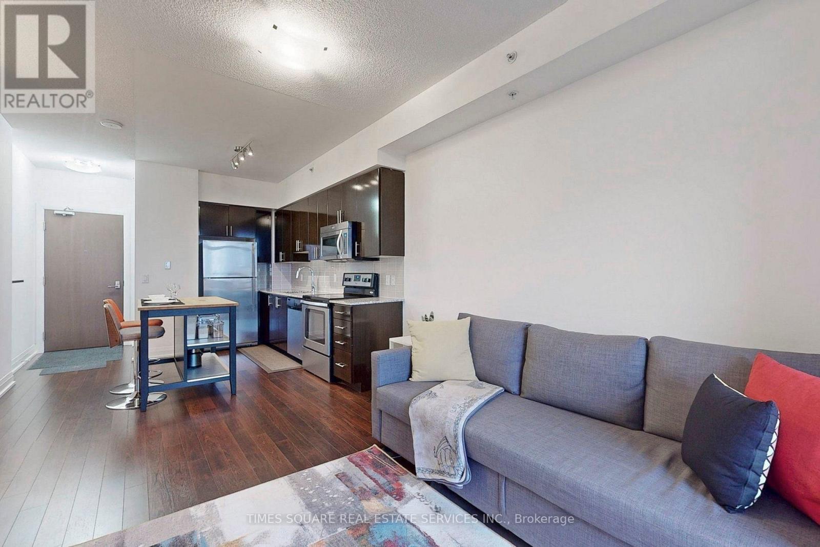 710 - 75 North Park Road, Vaughan (Beverley Glen), Ontario  L4J 0H8 - Photo 5 - N12893610