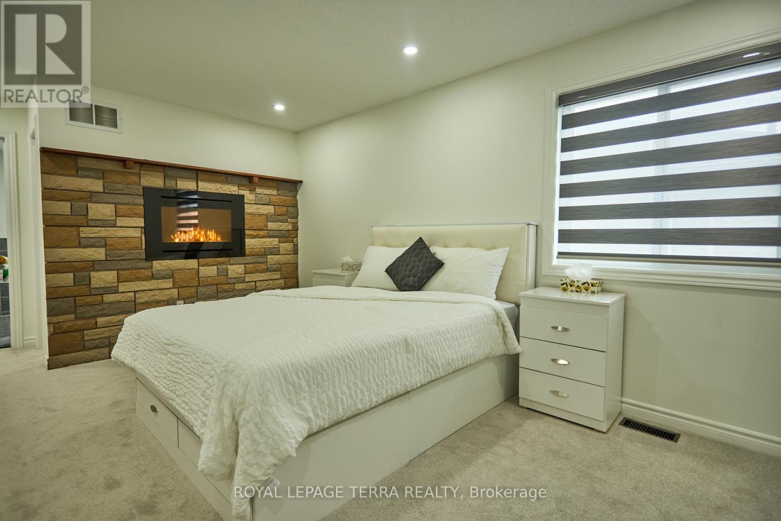 59 Russell Hill Drive, Barrie (Painswick South), Ontario  L4N 0C1 - Photo 28 - S12893592