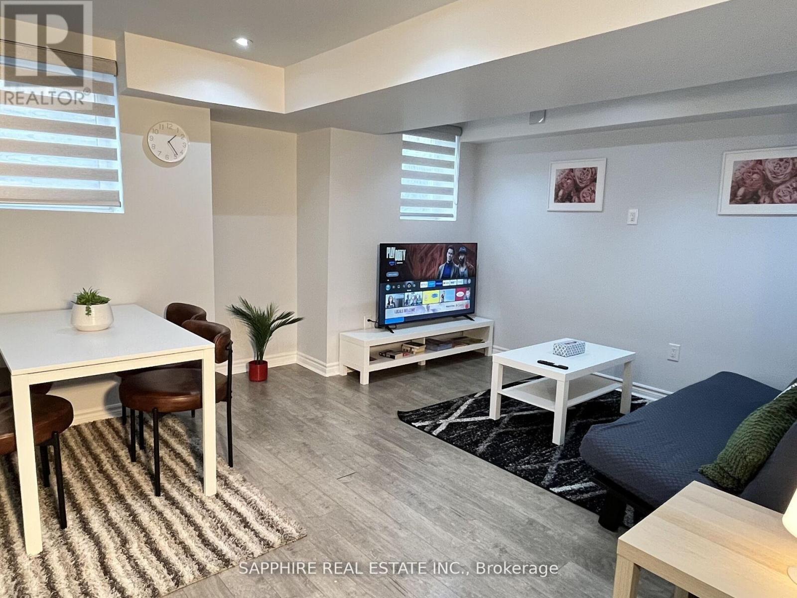 325 Trudeau (Basement) Drive, Milton (Cl Clarke), Ontario  L9T 8Y7 - Photo 8 - W12893600