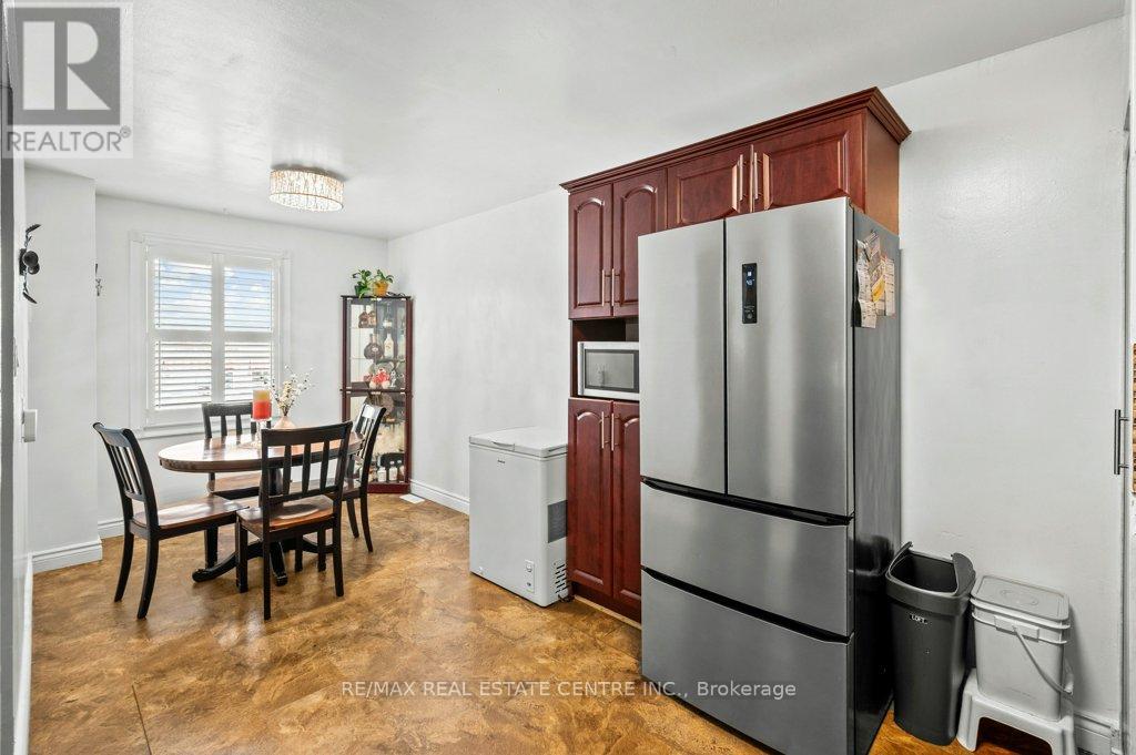 47 - 7255 Dooley Drive, Mississauga (Malton), Ontario  L4T 2S7 - Photo 14 - W12893620