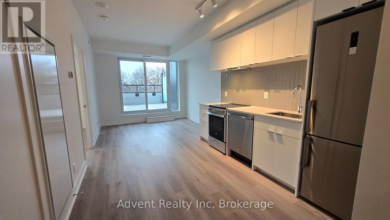 509 - 1660 Bloor Street W, Toronto (High Park North), Ontario  M6P 1A8 - Photo 2 - W12893632