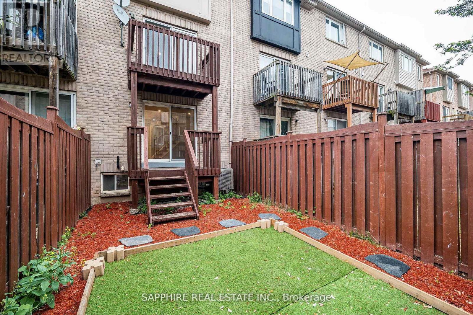 3255 Redpath Circle, Mississauga (Lisgar), Ontario  L5N 8R3 - Photo 46 - W12893638