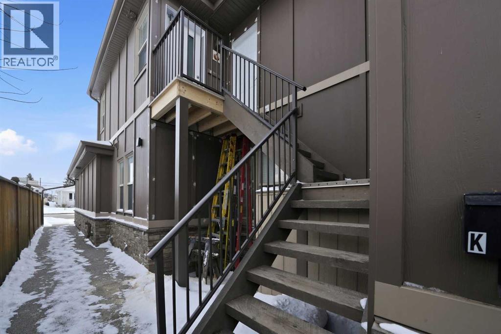 K, 5130 50 Street, Lacombe, Alberta  T4L 1X2 - Photo 2 - A2291770