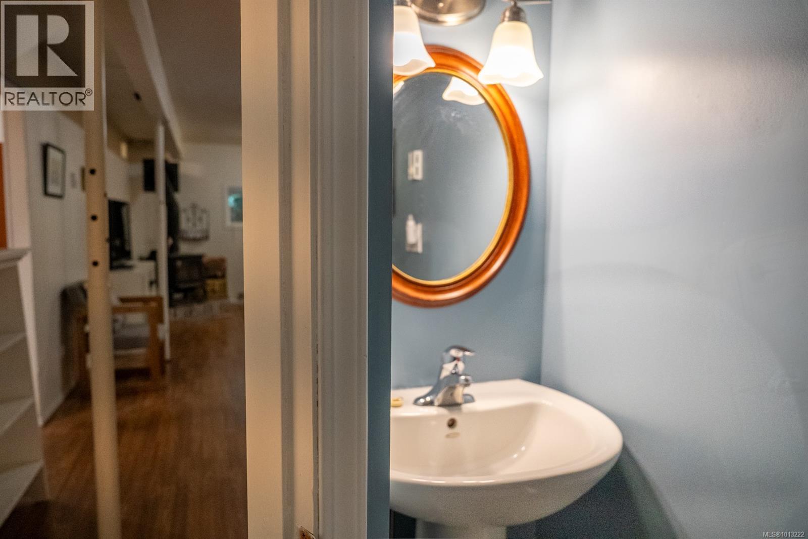 4609 Sailor Rd, Pender Island, British Columbia  V0N 2M2 - Photo 36 - 1013222