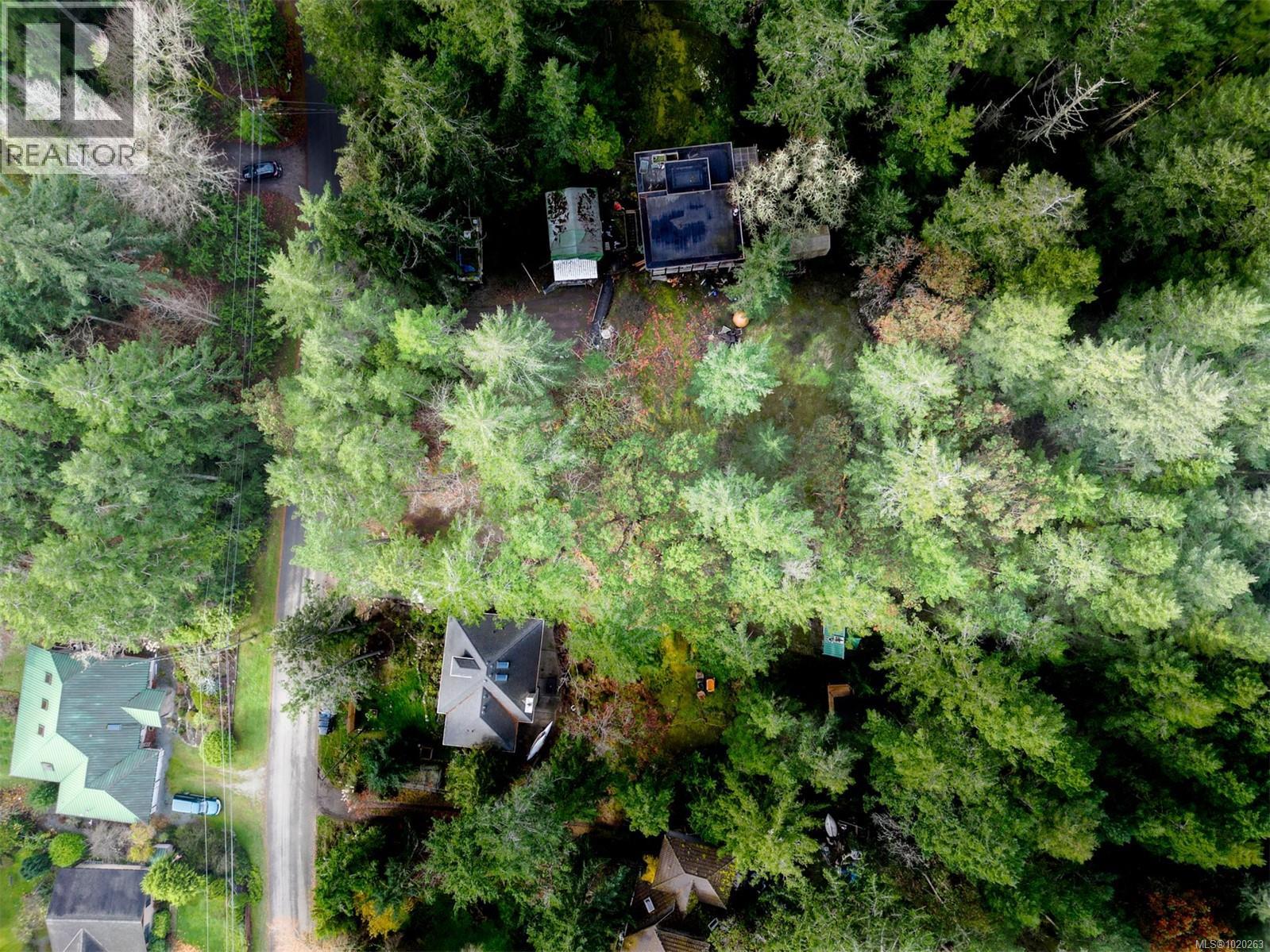 7904 Plumper Way, Pender Island, British Columbia  V0N 2M2 - Photo 6 - 1020263