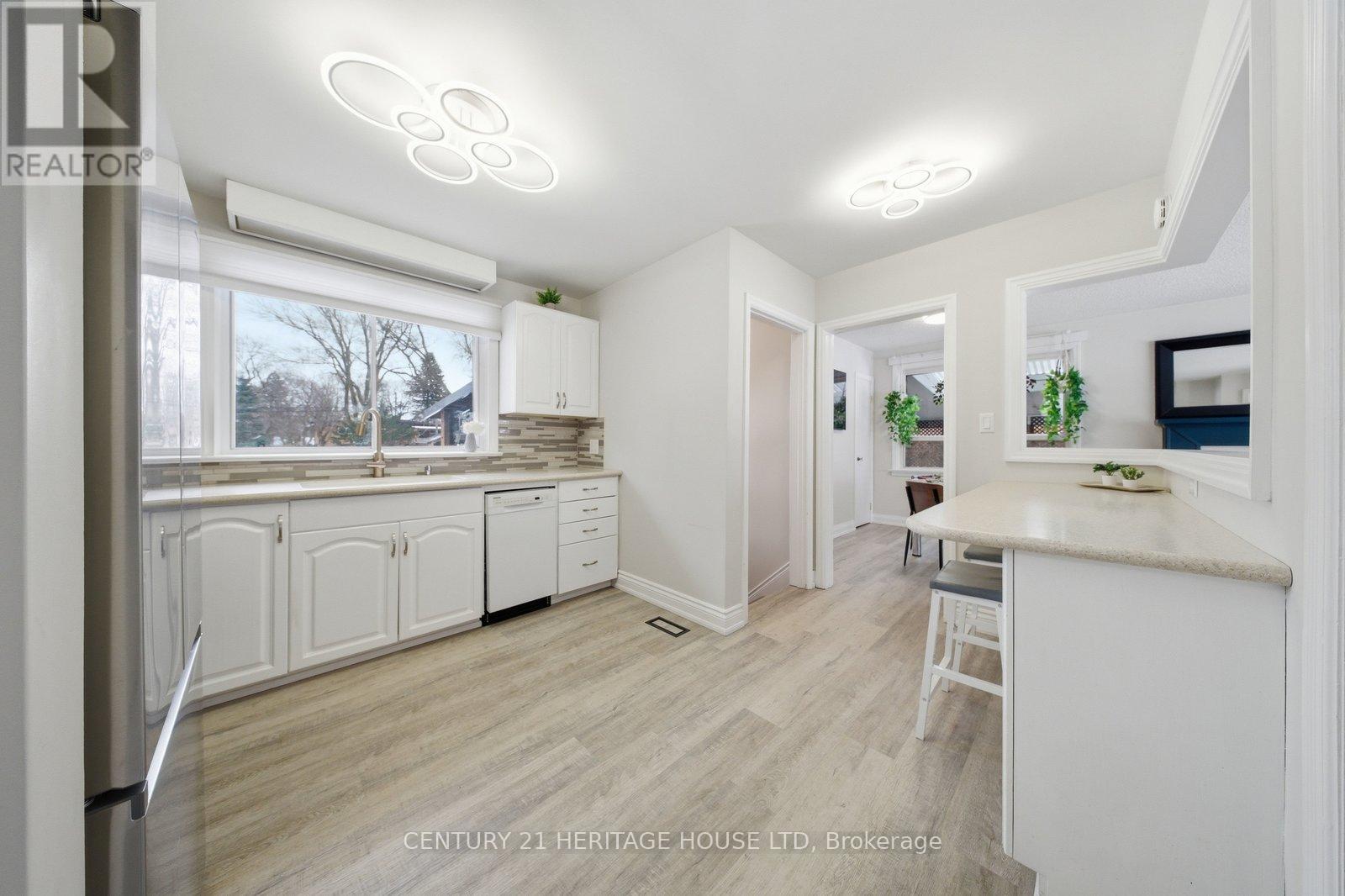 19 Hiram Road, Brant (Paris), Ontario  N3L 2P7 - Photo 18 - X12893566