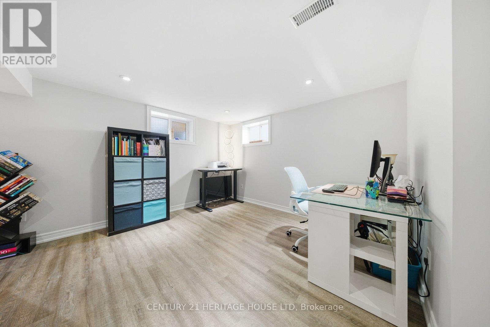 19 Hiram Road, Brant (Paris), Ontario  N3L 2P7 - Photo 30 - X12893566