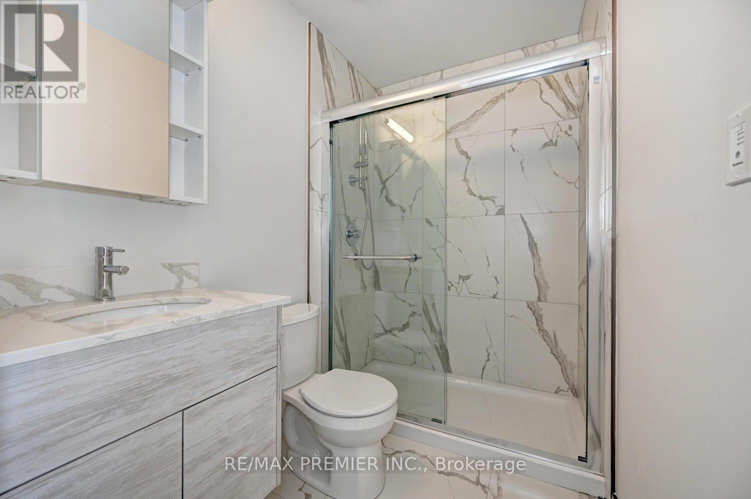 813 - 60 Frederick Street, Kitchener, Ontario  N2H 0C7 - Photo 11 - X12893624