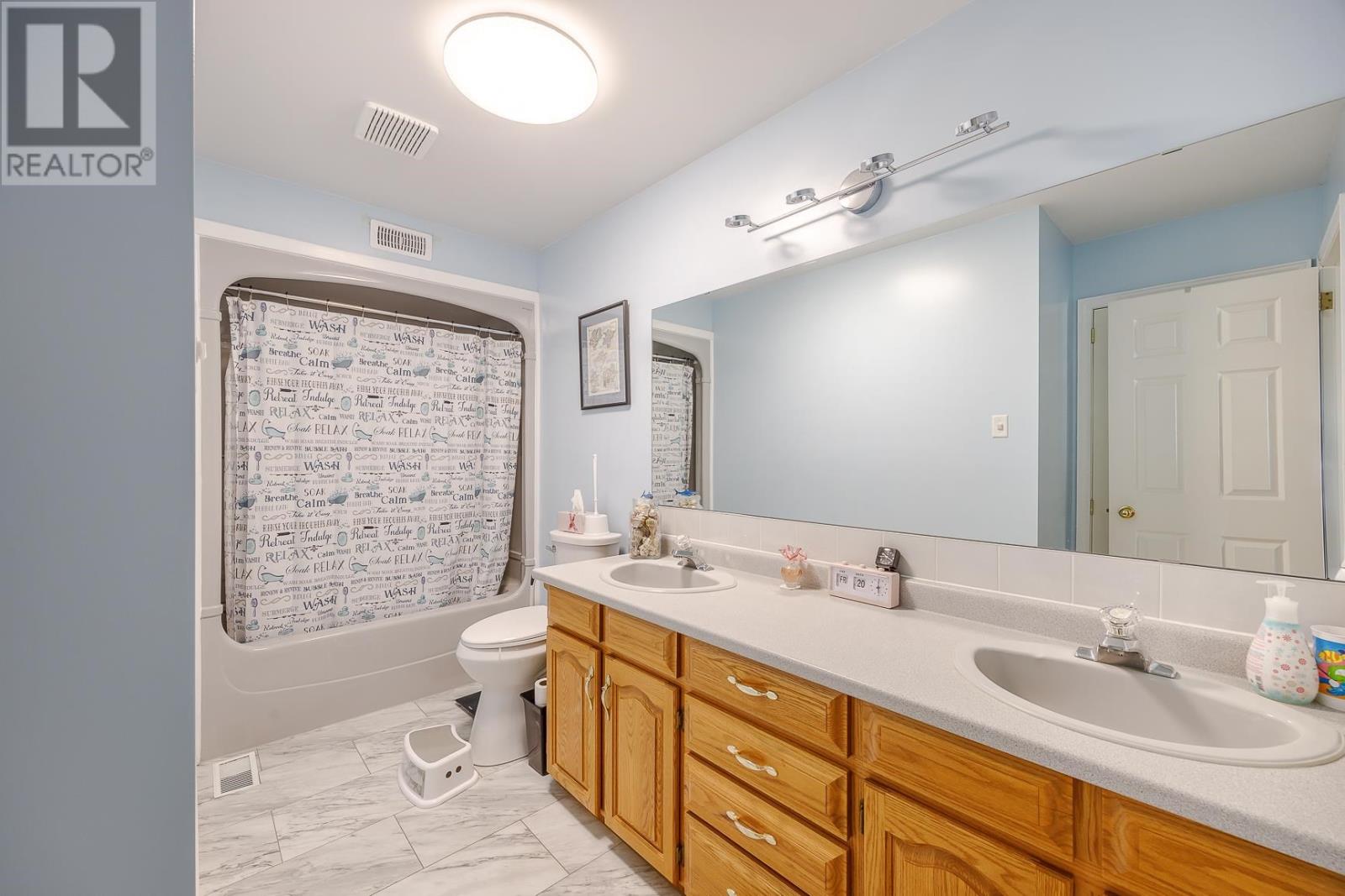 23 Queensgate Blvd, Sault Ste. Marie, Ontario  P6A 6Y6 - Photo 16 - SM260328