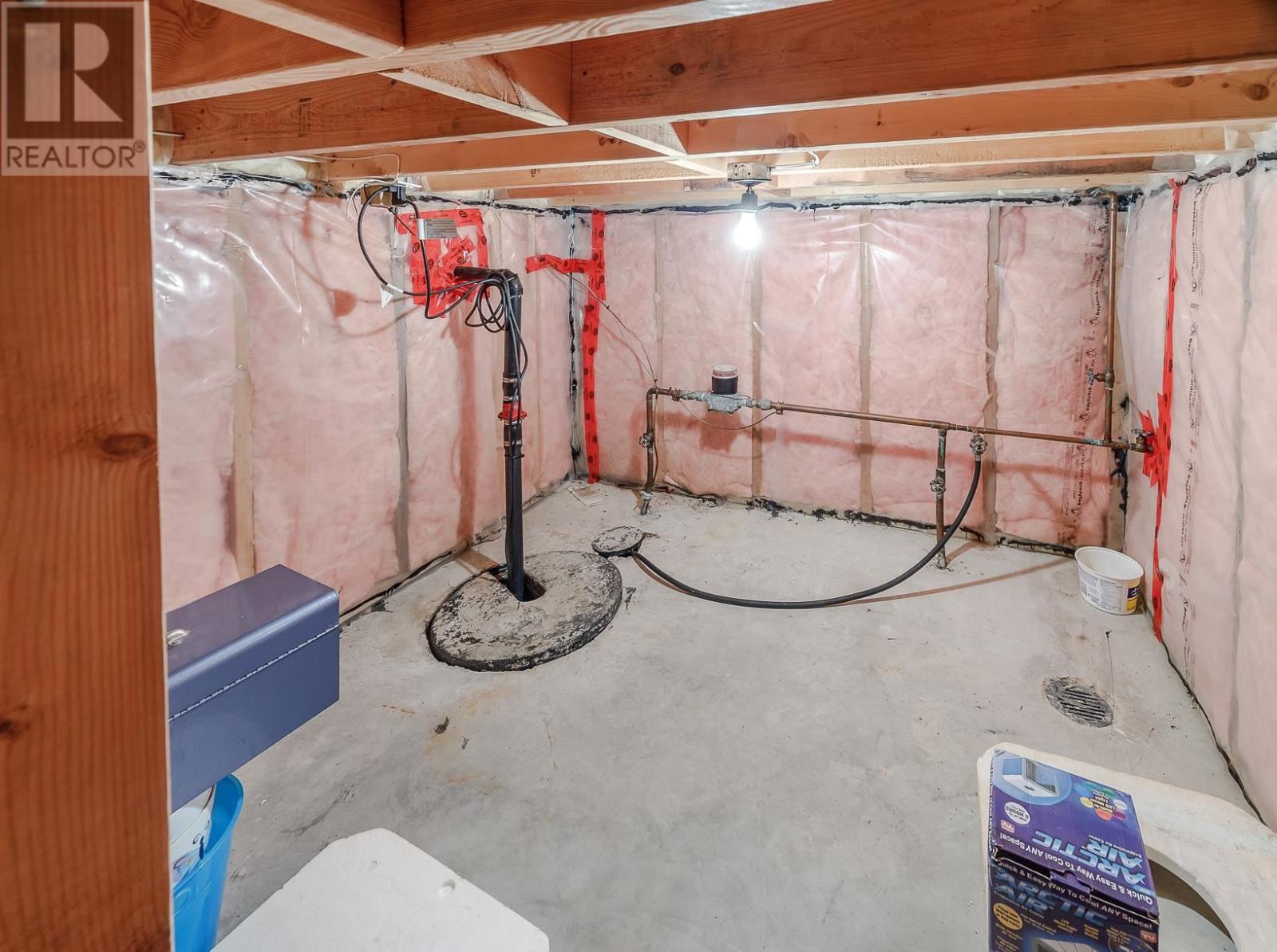 23 Queensgate Blvd, Sault Ste. Marie, Ontario  P6A 6Y6 - Photo 35 - SM260328