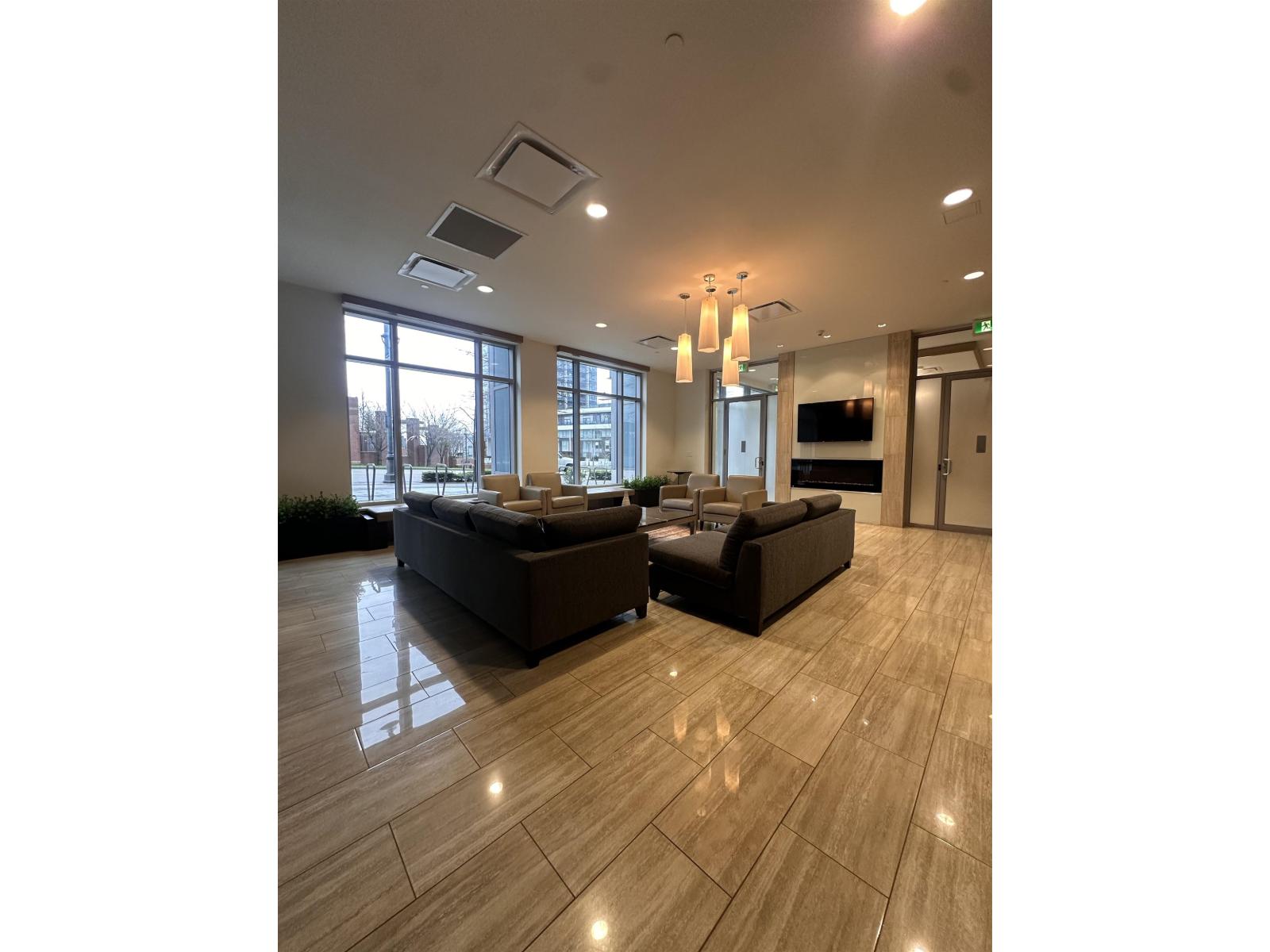 1112 13398 104 Avenue, Surrey, British Columbia  V3T 1V6 - Photo 7 - R3090012