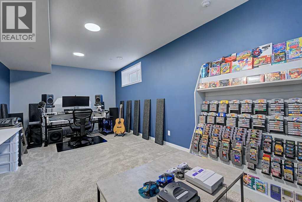 250 Hotchkiss Common Se, Calgary, Alberta  T3S 0N1 - Photo 39 - A2284008