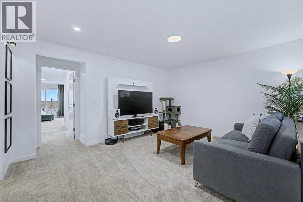 250 Hotchkiss Common Se, Calgary, Alberta  T3S 0N1 - Photo 22 - A2284008