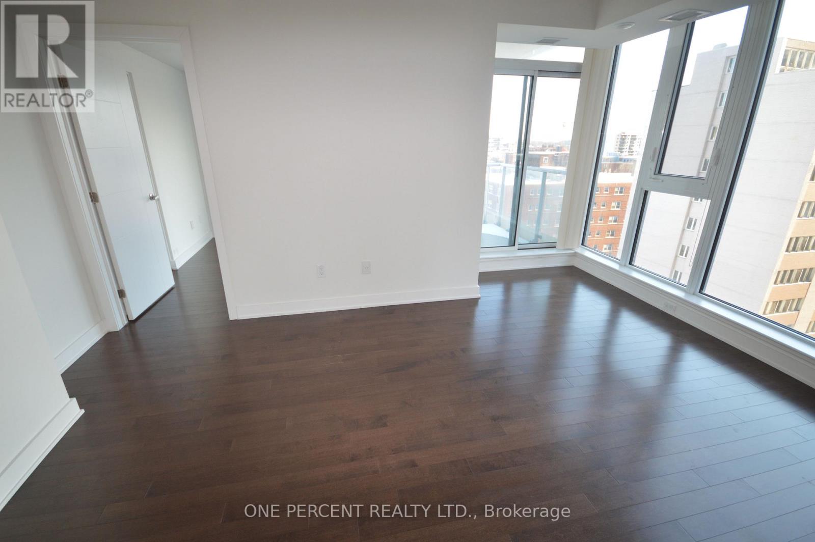 909 - 179 Metcalfe Street, Ottawa, Ontario  K2P 1P7 - Photo 4 - X12893676