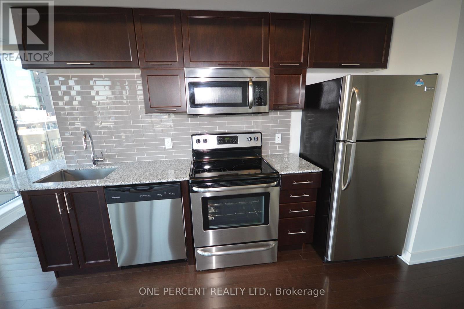 909 - 179 Metcalfe Street, Ottawa, Ontario  K2P 1P7 - Photo 6 - X12893676