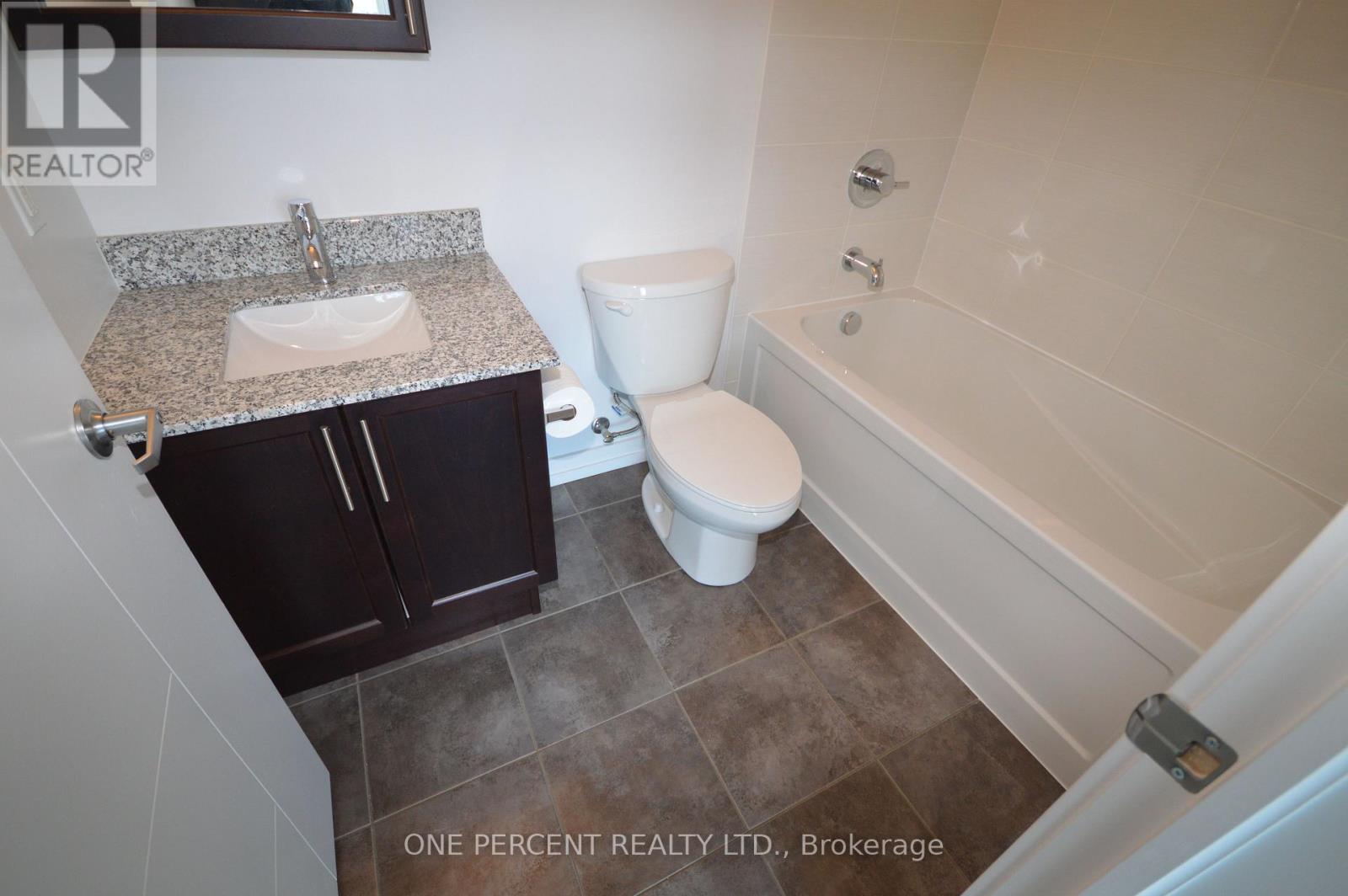 909 - 179 Metcalfe Street, Ottawa, Ontario  K2P 1P7 - Photo 8 - X12893676