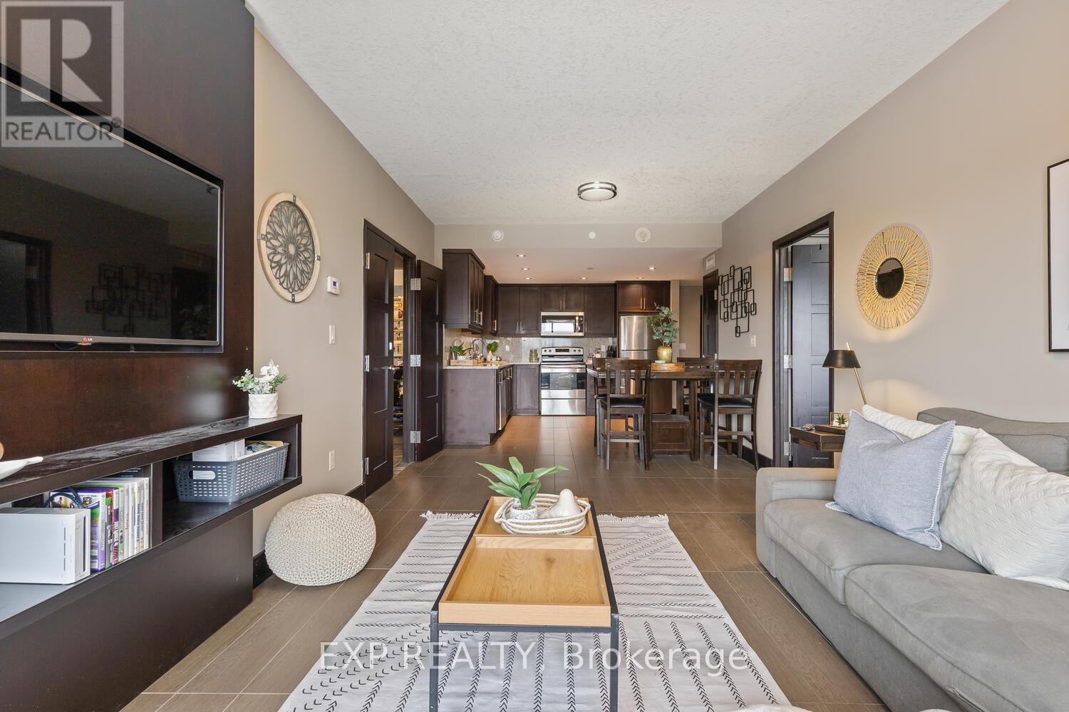 901 - 1235 Richmond Street, London East, Ontario  N6A 0C1 - Photo 11 - X12893658