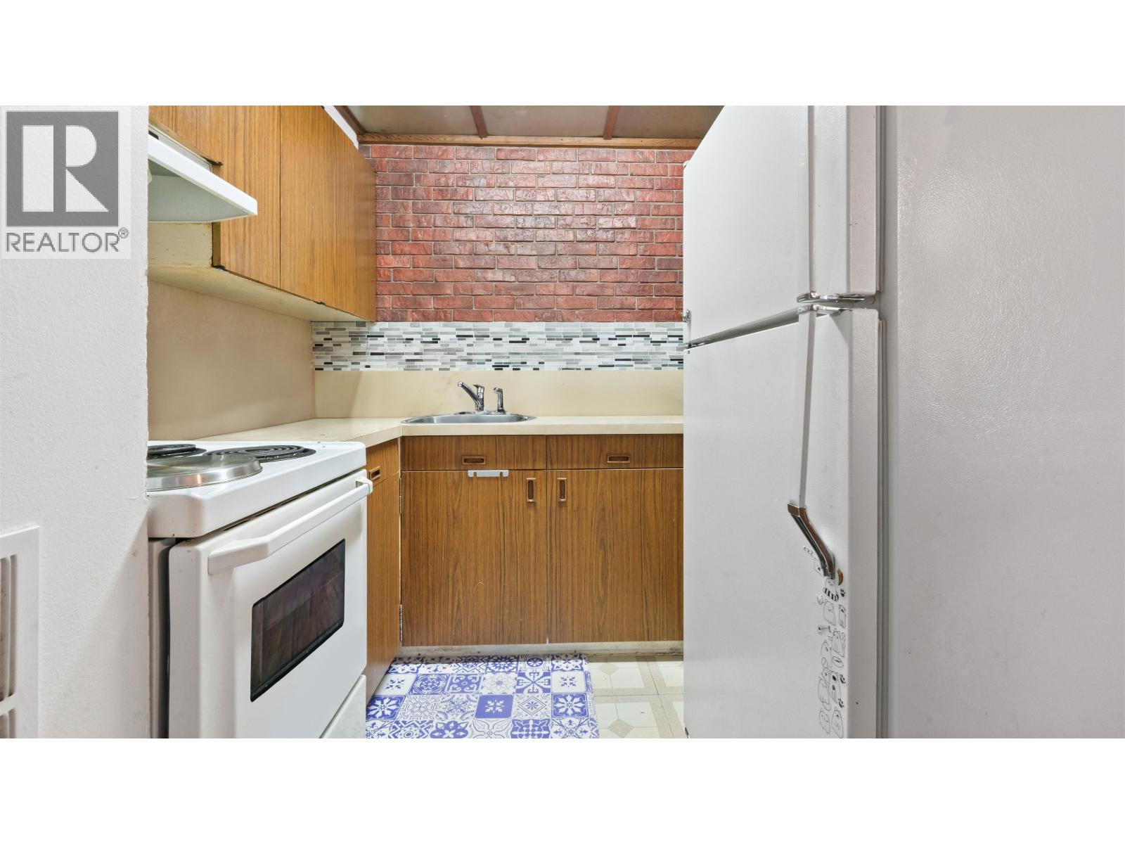 3105 Dieppe Drive, Vancouver, British Columbia  V5M 4B2 - Photo 13 - R3100778