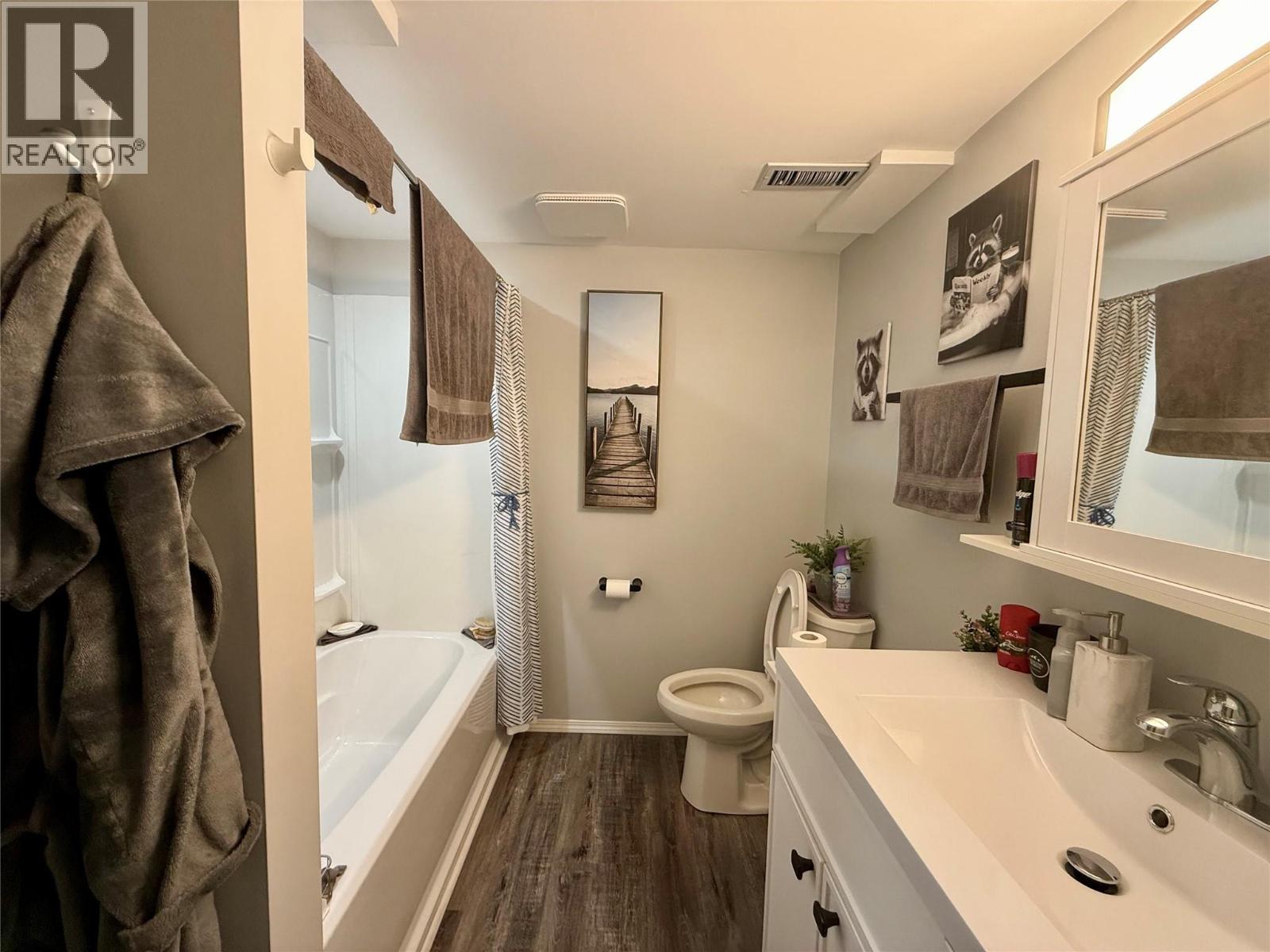 251 21st Avenue N, Cranbrook, British Columbia  V1C 4M6 - Photo 15 - 10379462