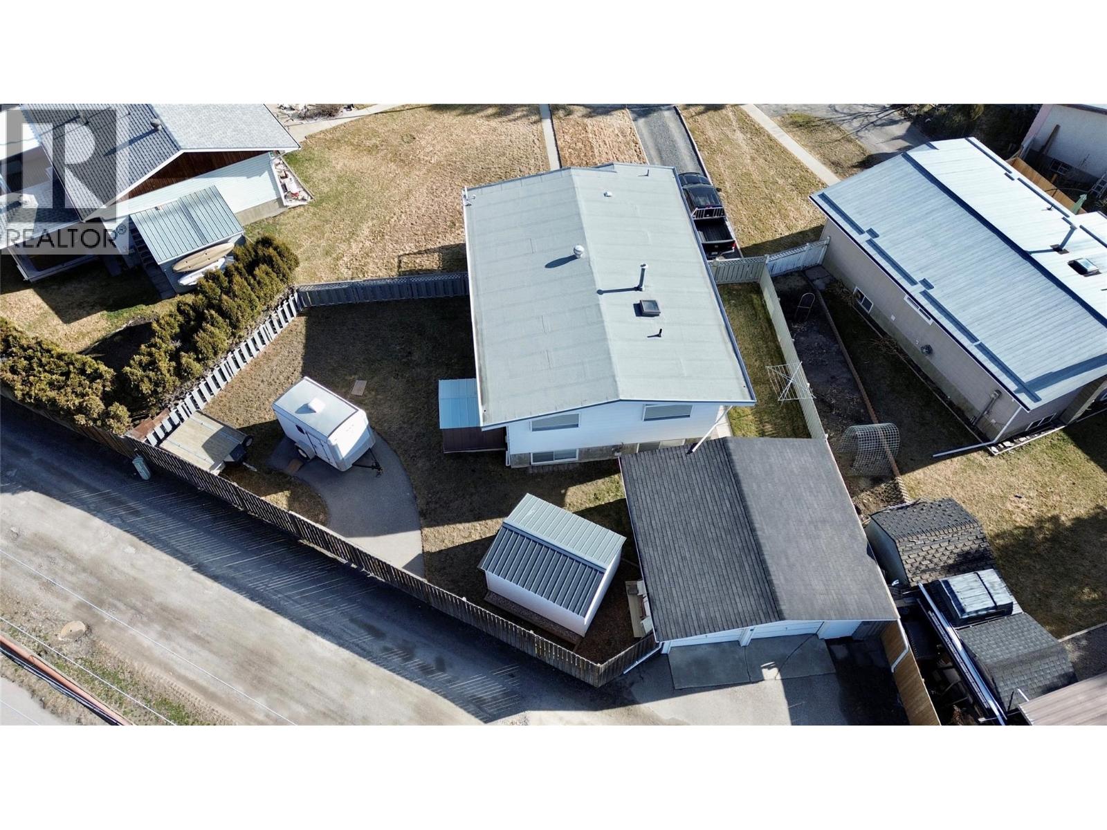 251 21st Avenue N, Cranbrook, British Columbia  V1C 4M6 - Photo 23 - 10379462