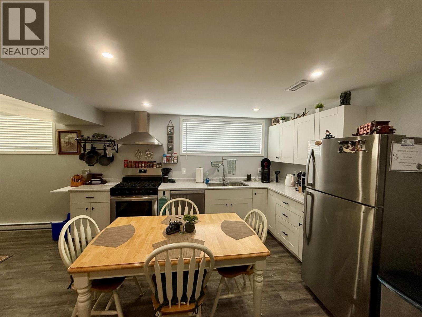 251 21st Avenue N, Cranbrook, British Columbia  V1C 4M6 - Photo 13 - 10379462