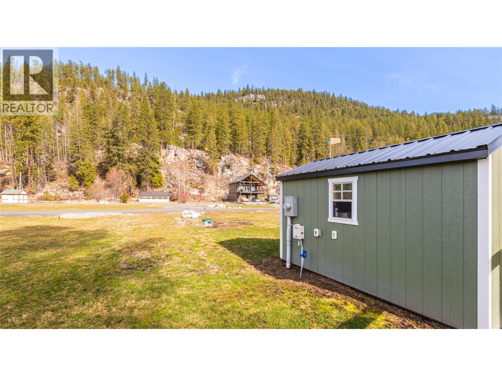 280 Laguna Crescent, Twin Bays, British Columbia  V0B 1A1 - Photo 6 - 10379527