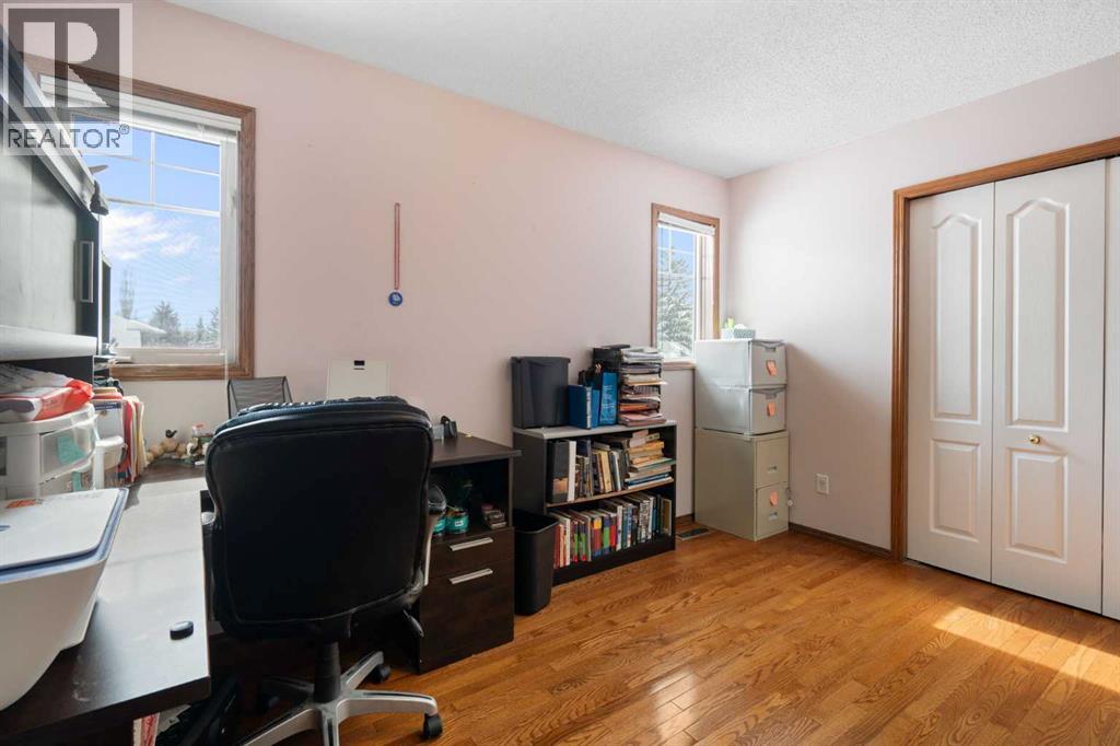 80 Chaparral Road Se, Calgary, Alberta  T2X 3J8 - Photo 27 - A2293332