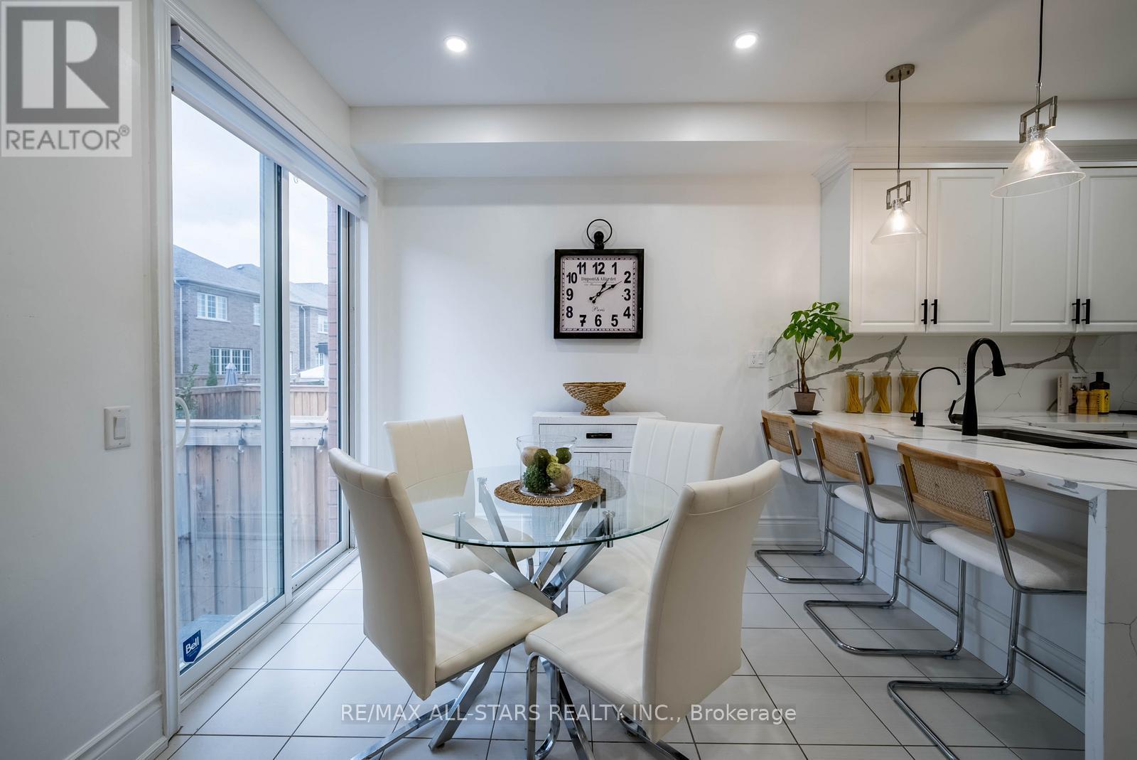 19 Kettle Valley Trail, King, Ontario  L7B 0N3 - Photo 16 - N12651226