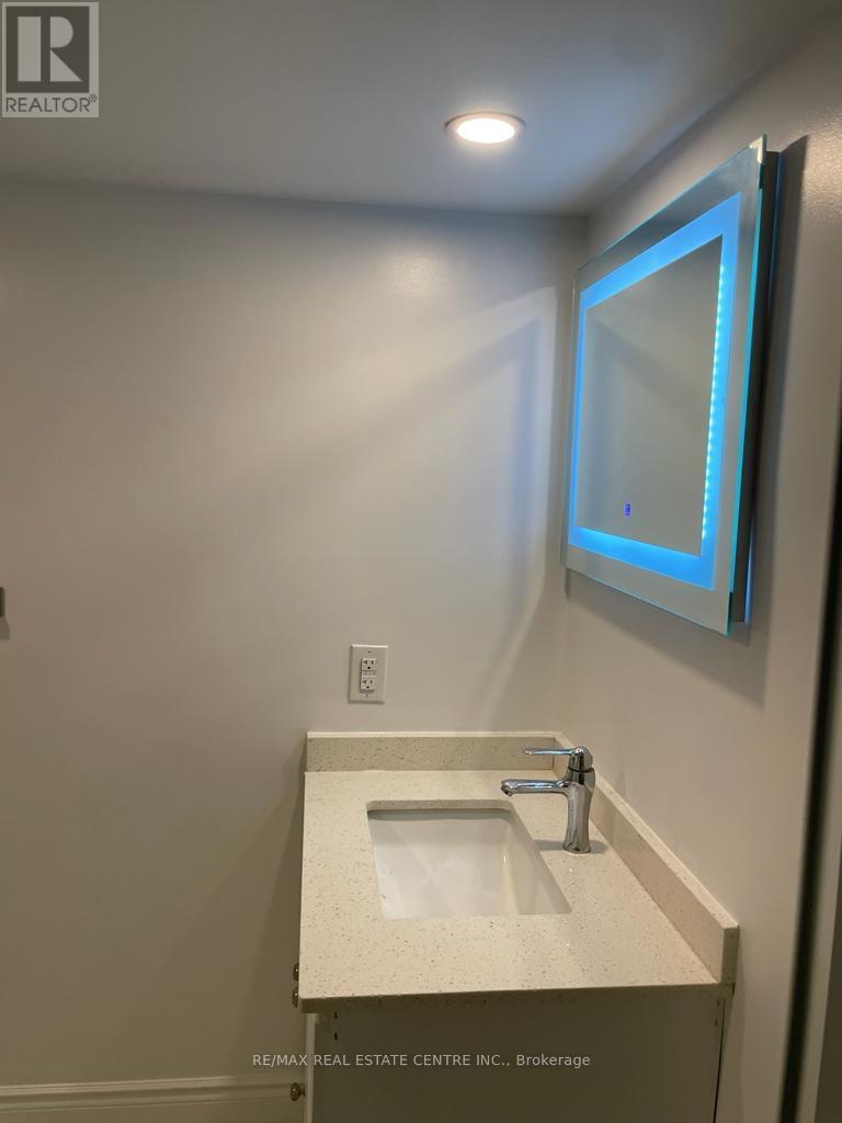 Bsmt - 82 Banbridge Crescent, Brampton, Ontario  L6X 5M1 - Photo 15 - W12892818