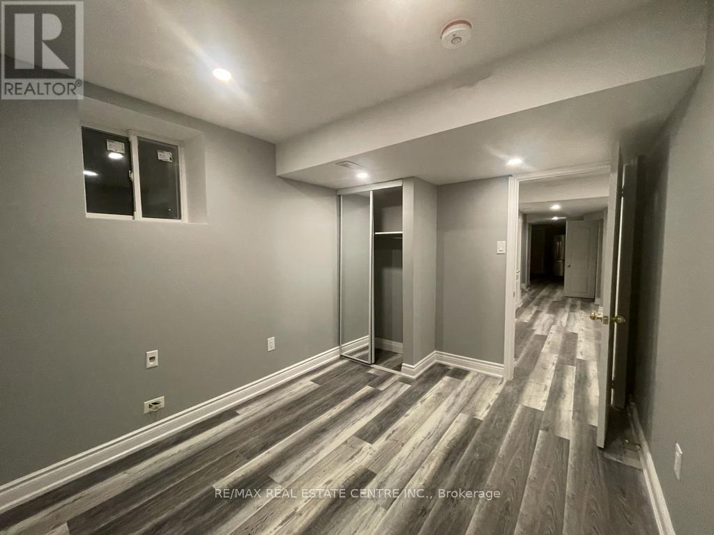 Bsmt - 82 Banbridge Crescent, Brampton, Ontario  L6X 5M1 - Photo 11 - W12892818