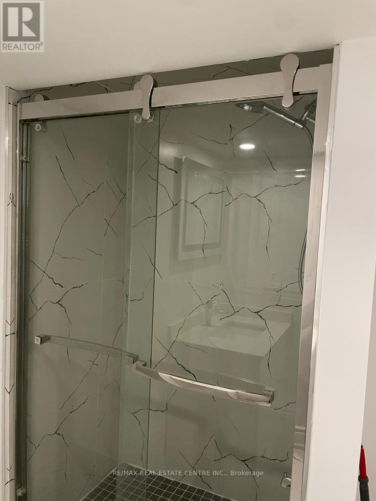 Bsmt - 82 Banbridge Crescent, Brampton, Ontario  L6X 5M1 - Photo 17 - W12892818