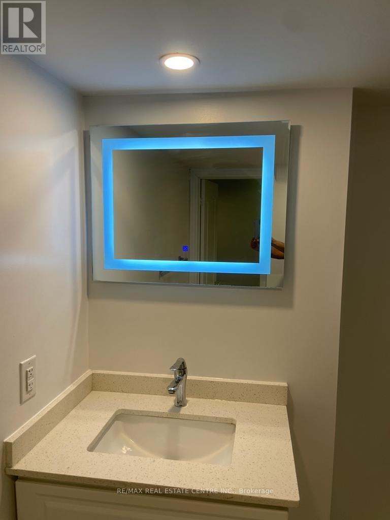 Bsmt - 82 Banbridge Crescent, Brampton, Ontario  L6X 5M1 - Photo 16 - W12892818