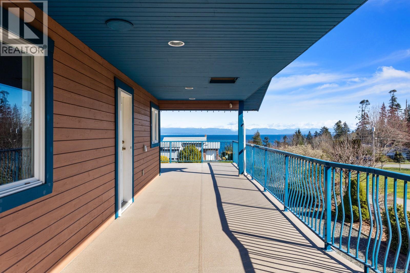 6349 Eagles Dr, Courtenay, British Columbia  V9J 1V4 - Photo 32 - 1029246