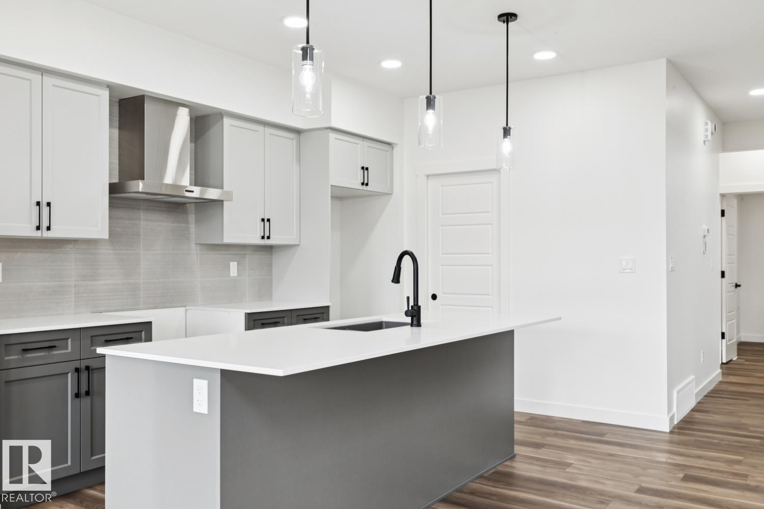 1519 11 Av Nw, Edmonton, Alberta  T6T 2W4 - Photo 11 - E4468956