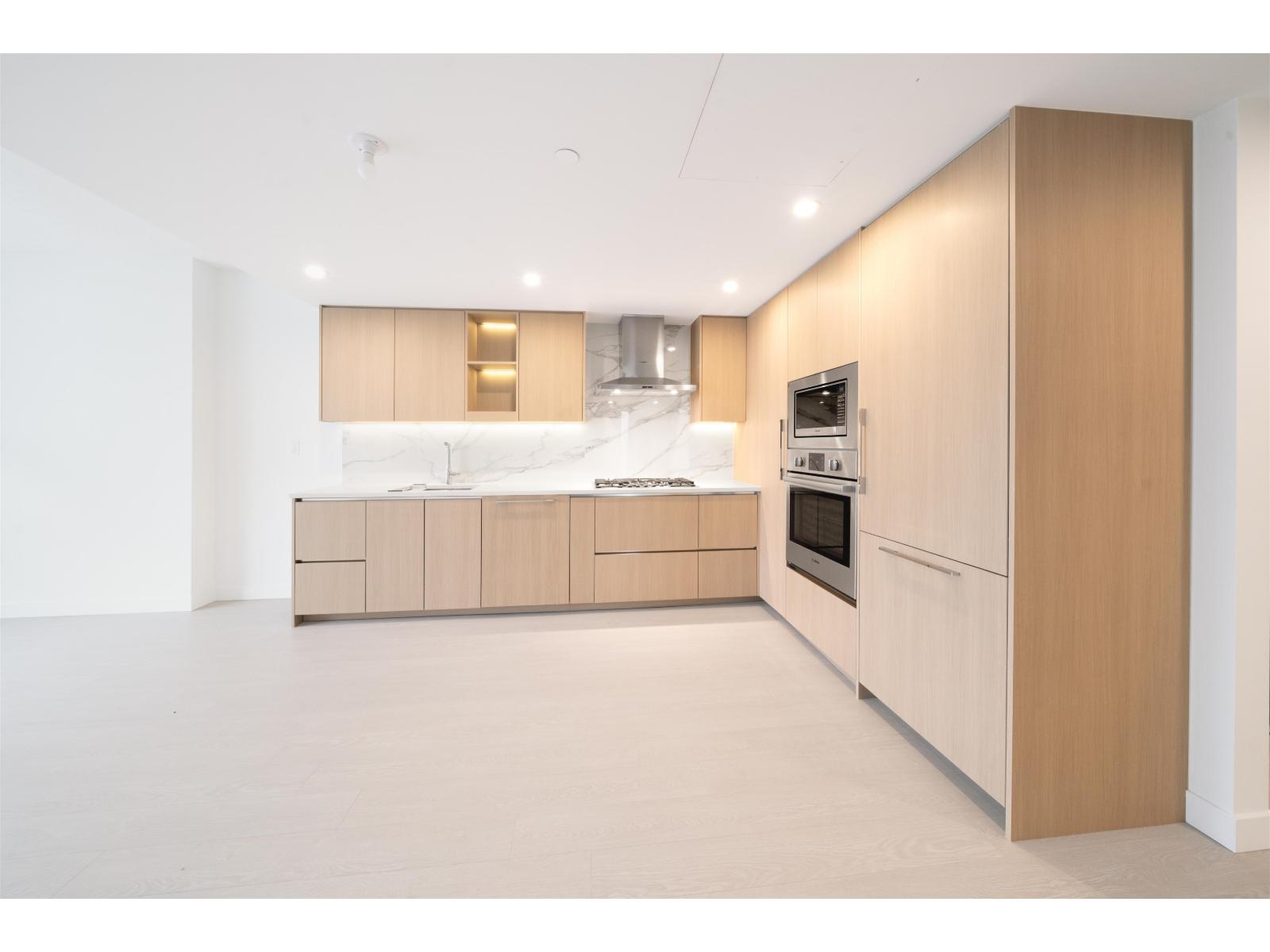 3406 13768 100 Avenue, Surrey, British Columbia  V3T 0V2 - Photo 3 - R3093065