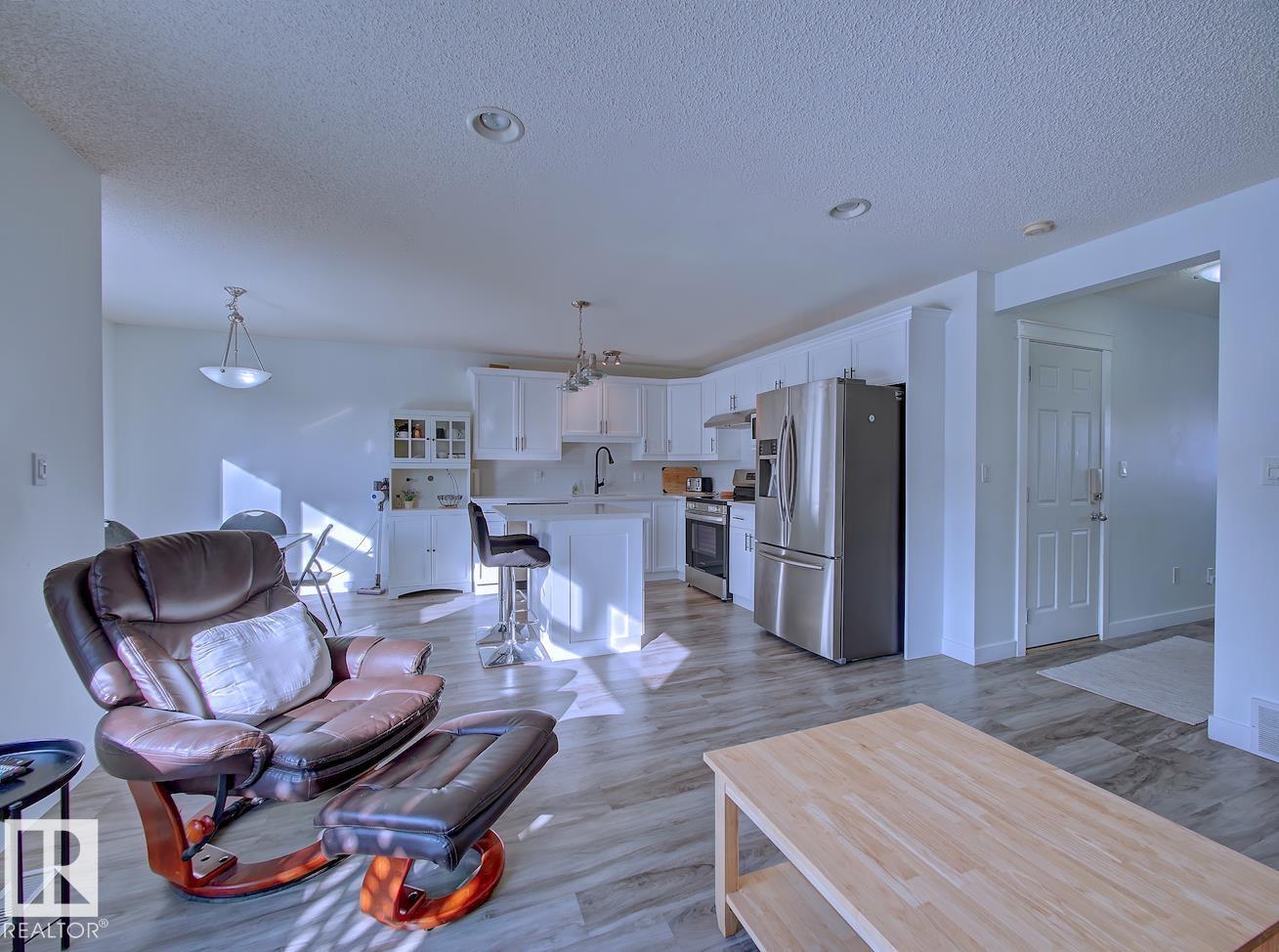 57 Westwood Ln, Fort Saskatchewan, Alberta  T8L 4N6 - Photo 10 - E4477650