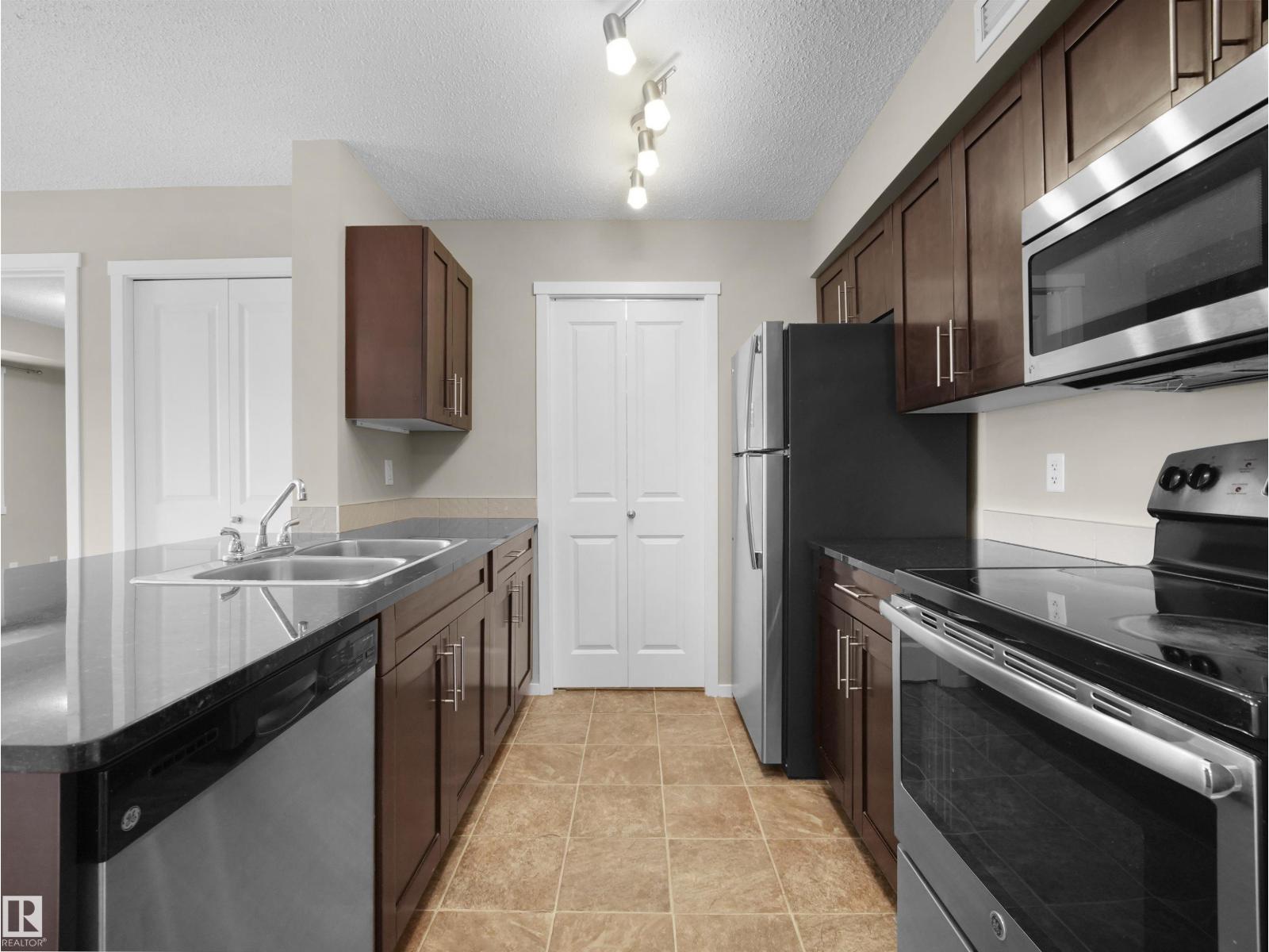 #422 5816 Mullen Pl Nw, Edmonton, Alberta  T6R 0W3 - Photo 6 - E4476401