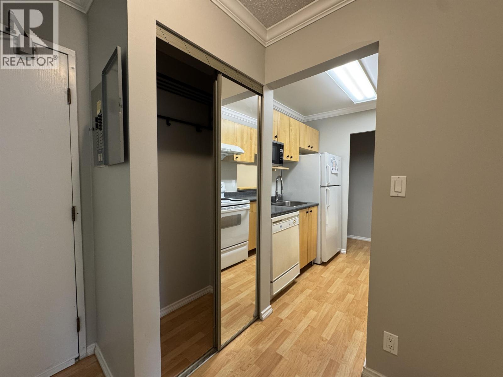 103 8640 Citation Drive, Richmond, British Columbia  V6Y 3A3 - Photo 5 - R3093611