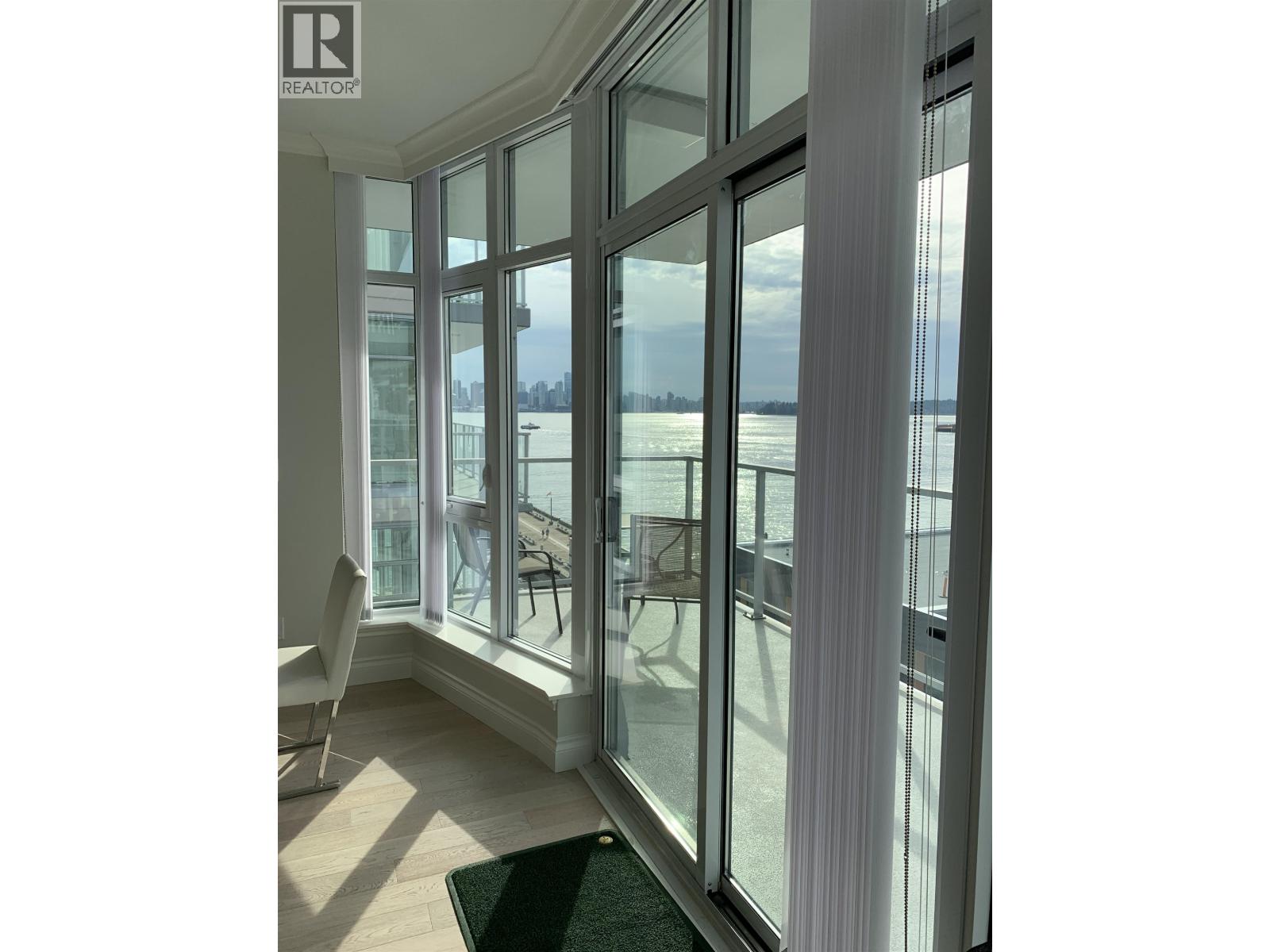 807 175 Victory Ship Way, Vancouver, British Columbia  V7L 0G1 - Photo 9 - R3100532